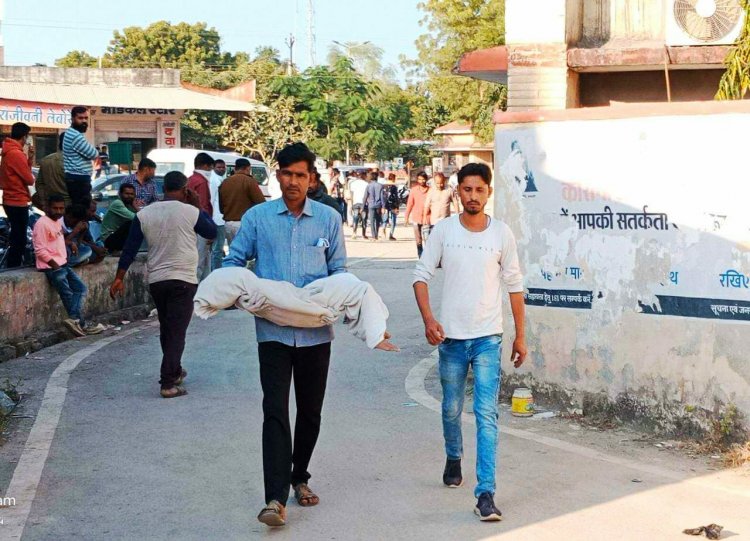 अनियंत्रित वाहन ने लिया मॉ बेटी को चपेट में, हादसे में मौत